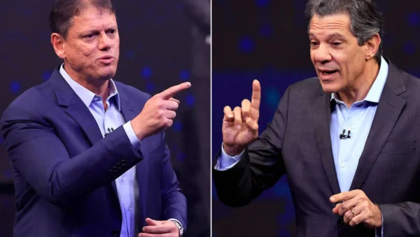 Tarcísio tem 50%, contra 30% de Haddad, e poderia vencer em 1º turno em SP, aponta Datafolha