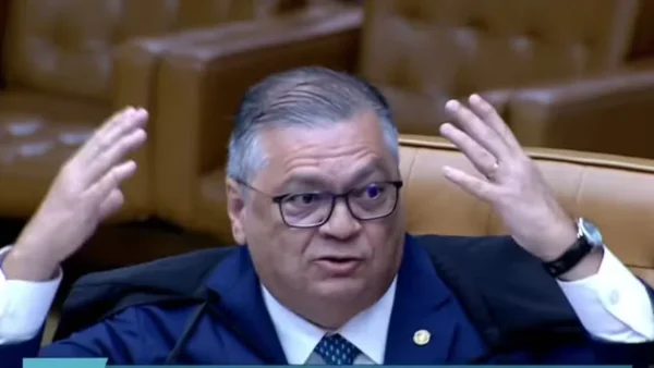 Especialistas apoiam decisão de Dino e alertam sobre intervenção judicial