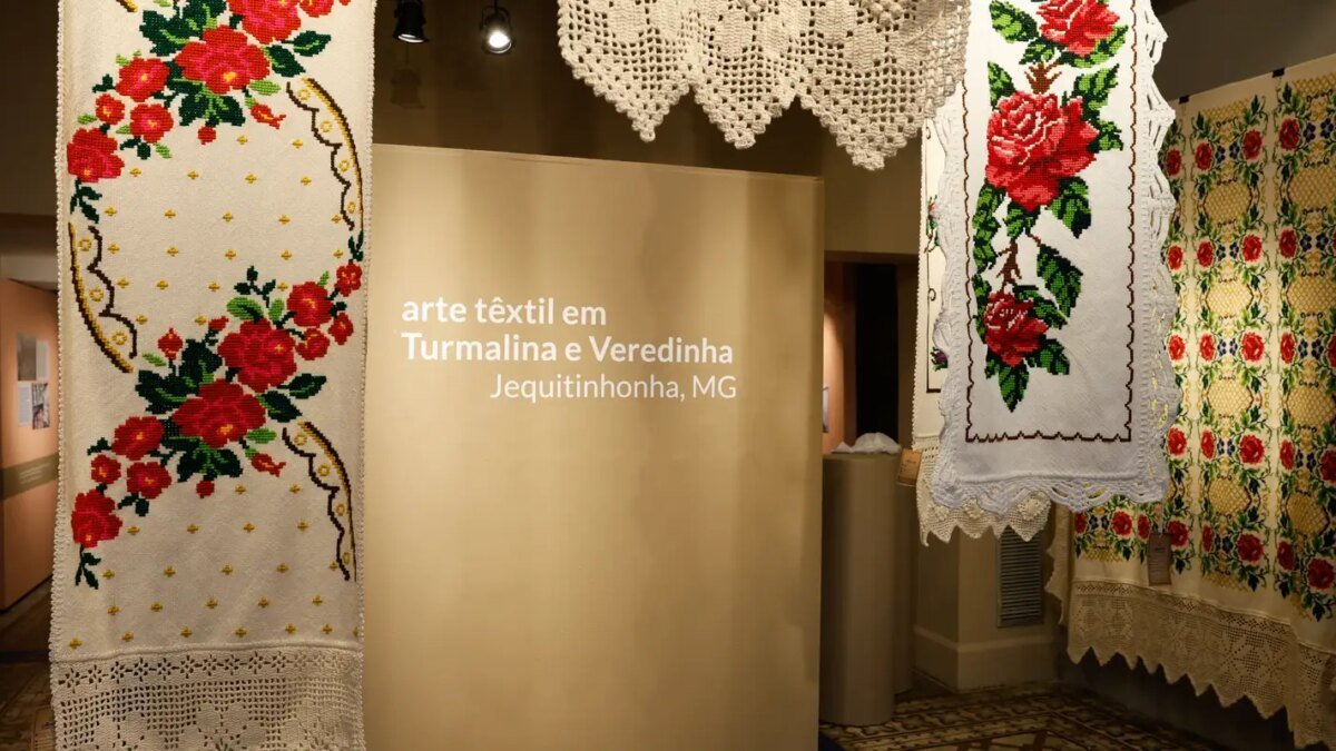 Museu do Folclore recebe bordados do Vale do Jequitinhonha