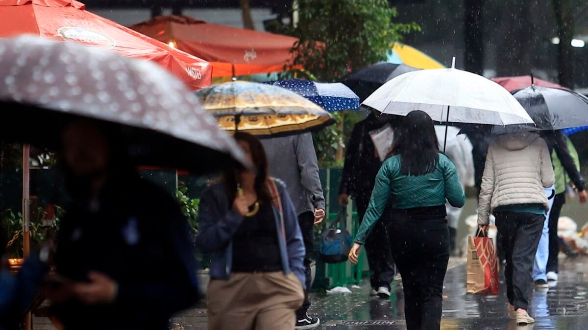 Centro-Oeste e Sudeste do país têm chuva com rajadas de vento