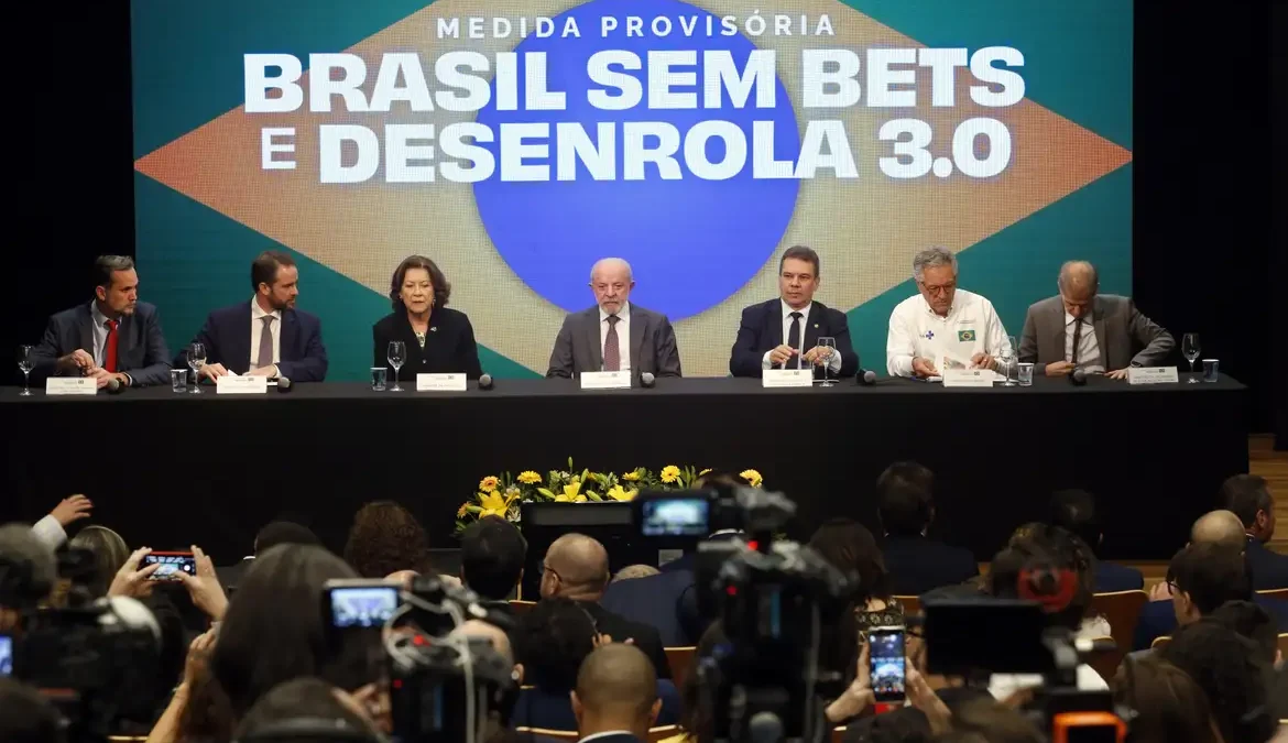 Lula lança Desenrola 3.0, que prevê desconto de 90% nas dívidas