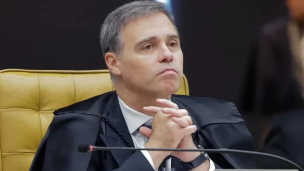 EXPLICA, MENDONÇA – ICL Notícias
