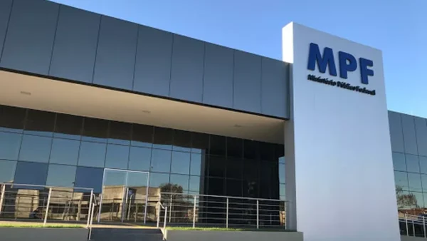 MPF aponta diferença de R$ 1,4 bi em informações sobre carteiras do Master