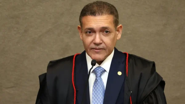 Presidente do TSE fará pronunciamento no rádio e na TV neste sábado