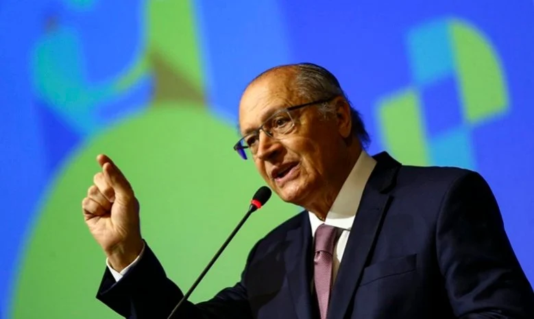 Campanha de Lula planeja ampliar presença de Alckmin em entrevistas regionais