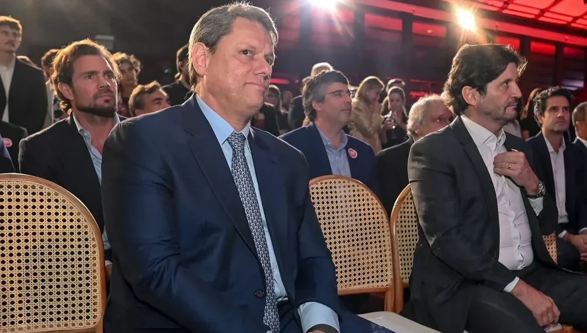 Lançamento do CNN Money teve Vorcaro e Tarcísio como convidados de honra