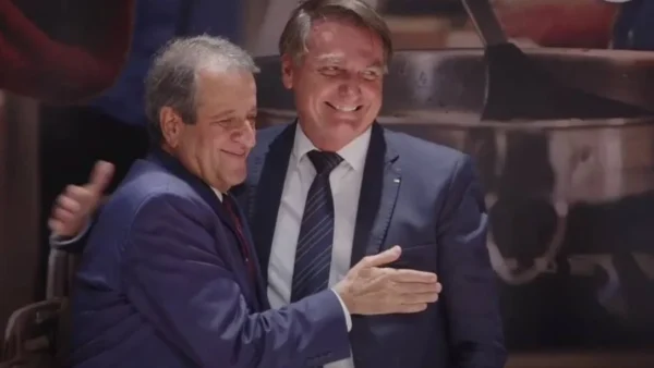 Em entrevista, Valdemar diz ‘sei lá’ sobre possibilidade de plano de golpe sob Flávio