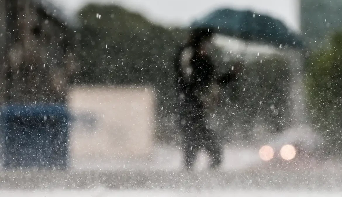 Brasil terá chuva forte e risco de temporais nesta sexta-feira