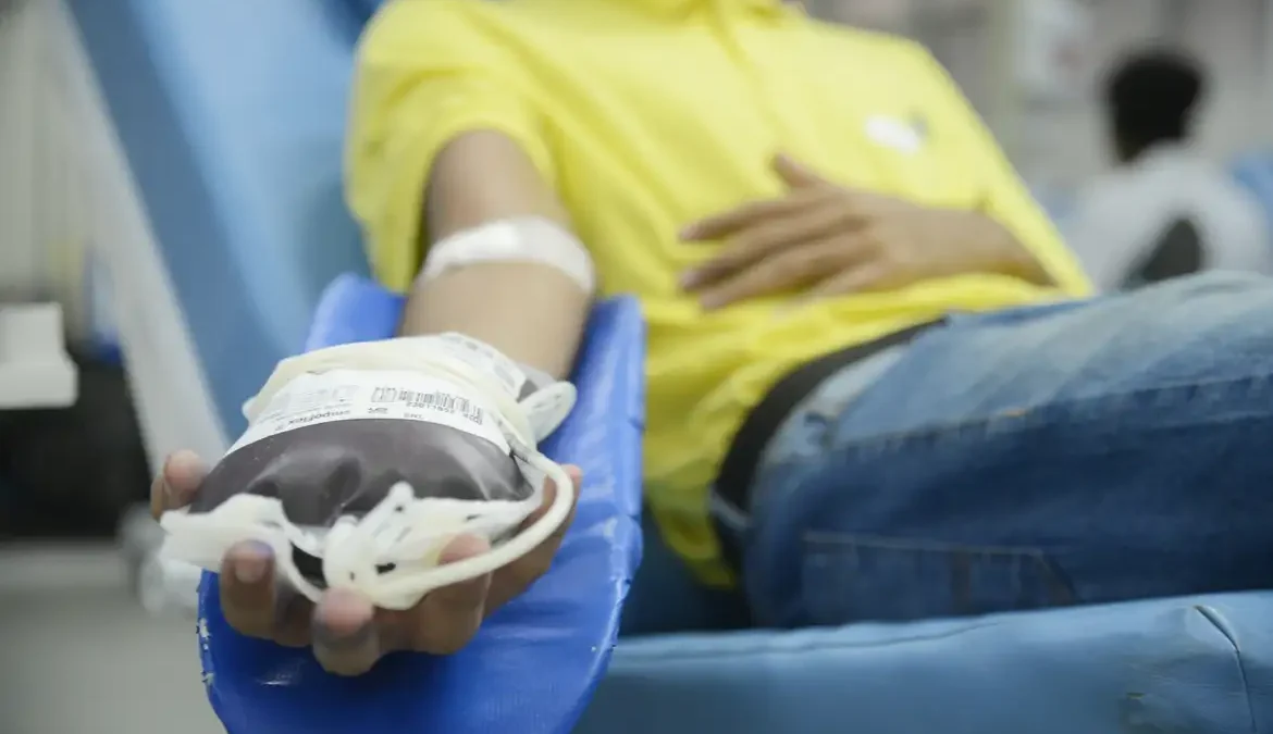 Novas regras para doação de sangue entram em vigor no país; saiba o que muda