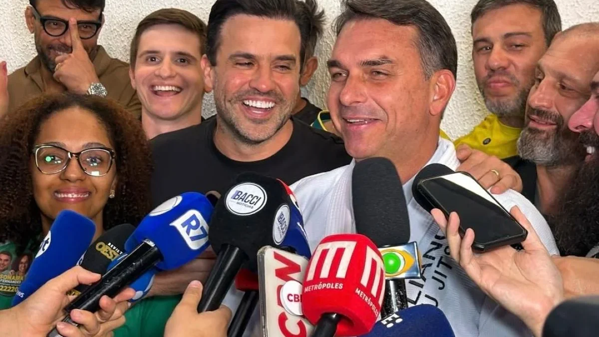 PT pede cassação de chapa de Flávio por uso de perfil de Marçal para disseminar fake news e propaganda