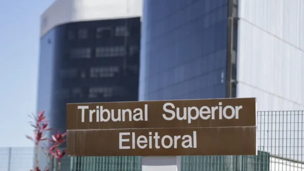 TSE não encontra novas fake news em canal do ‘exército de Lula’ que Kassio mandou derrubar