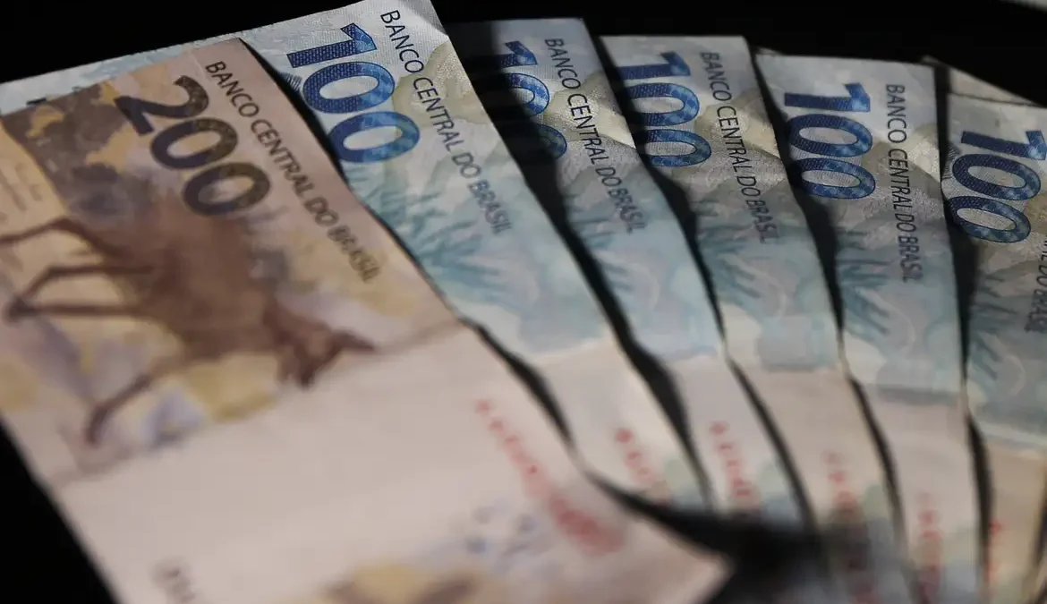 Dinheiro esquecido em bancos sobe para R$ 5,8 bilhões em agosto