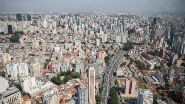 Aluguel sobe quase o dobro da inflação em 2026, mostra FipeZap; veja onde é mais caro