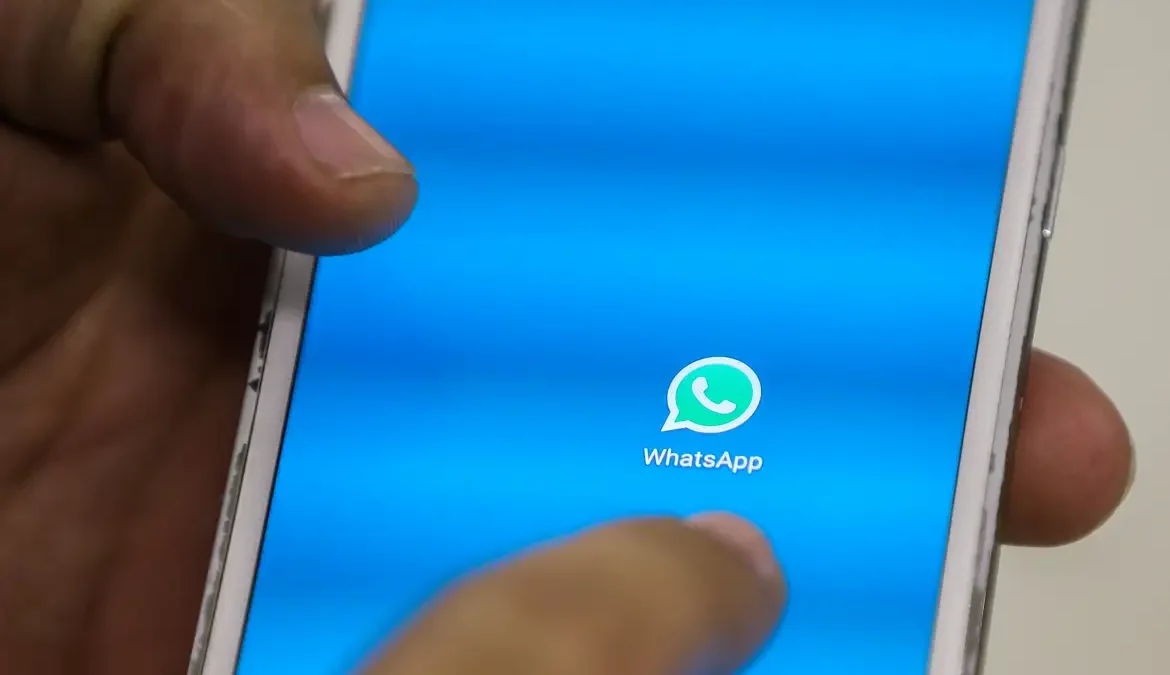 WhatsApp anuncia controles para pais acompanharem grupos de adolescentes