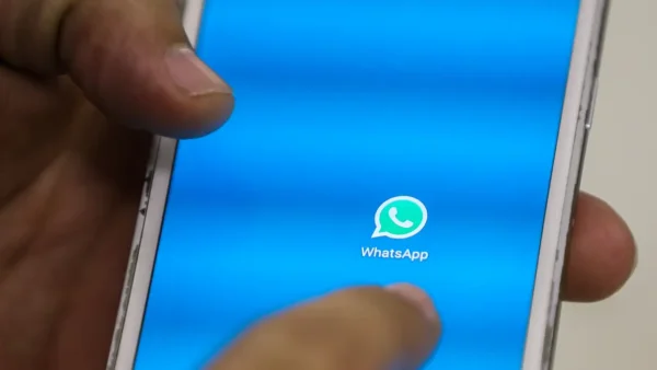 WhatsApp anuncia controles para pais acompanharem grupos de adolescentes